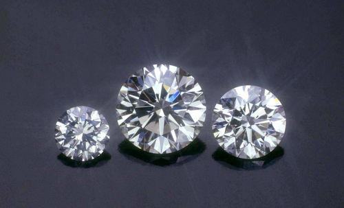 钻石价格暴跌 俄最大钻石生产商宣布停售