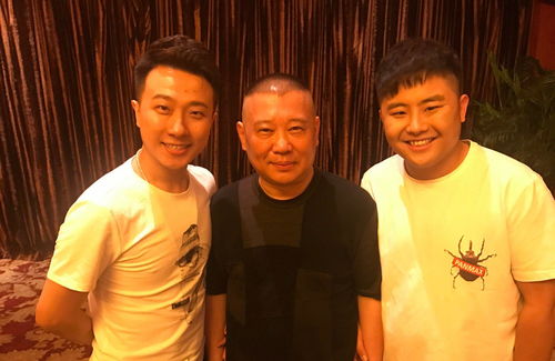 腾格尔悼念德德玛：并晒出一张德德玛的照片