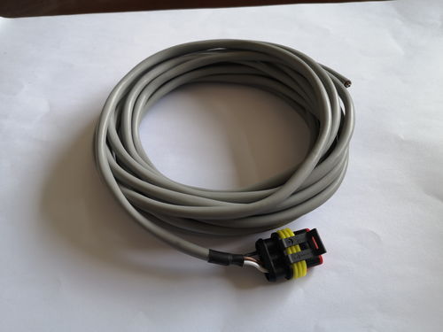 新亚电子(605277.SH)：主要通过汽车线束和连接器制造商间接向长安提供汽车线缆