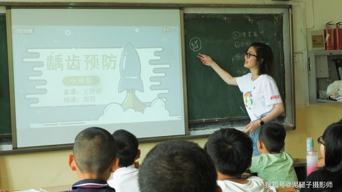 大学辅导员带媳妇走遍全国去家访：暑假期间家访了50多个遍布10多个省份的家庭