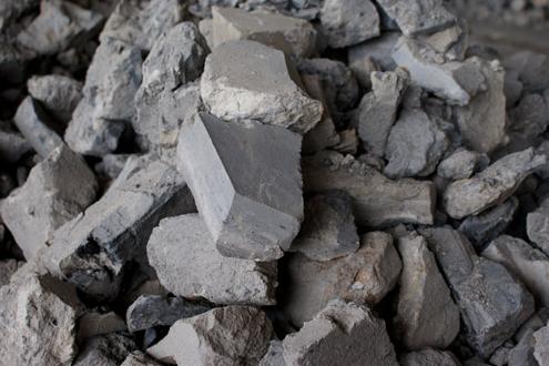 石灰石多少钱一吨_高钙石灰石多少钱一吨