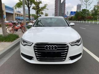 奥迪新能源车有哪几款_奥迪10万一15万车图片