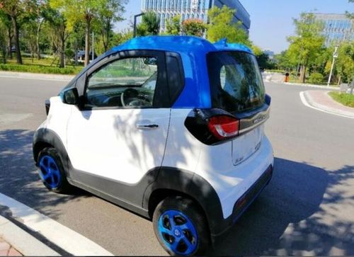 80万100w适合女生开的车_八十万适合女生开的车