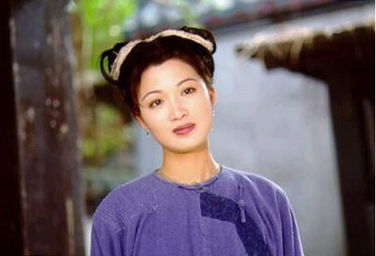 短剧总裁夫人，身兼多职免费在线观看_总裁夫人是什么意思--第1张