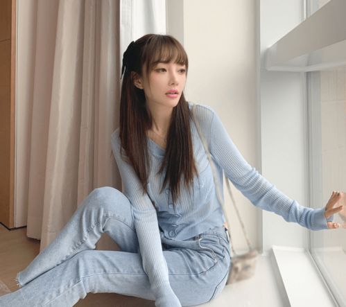 短剧当丑女还要被迫上门免费在线观看_当丑女拥有绝世容颜--第1张