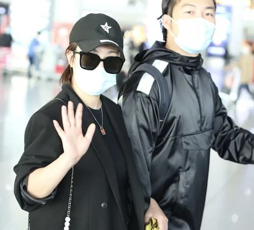 短剧重生新婚夜被偏执老公亲疯了免费在线观看_重生新婚夜 免费--第1张
