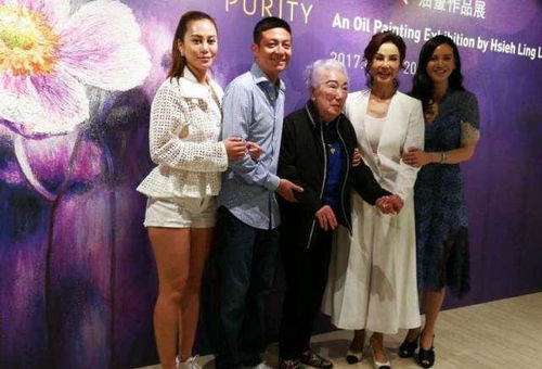 短剧千亿隐豪回村免费在线观看_千亿豪宅图片--第1张