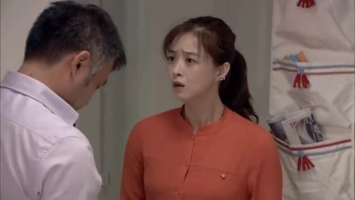 短剧离婚后，高冷女总裁悔不当初免费在线观看_离婚后总裁他后悔了--第1张