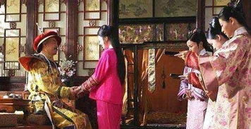 短剧混在后宫当太监免费在线观看_混在古代当后娘免费--第1张