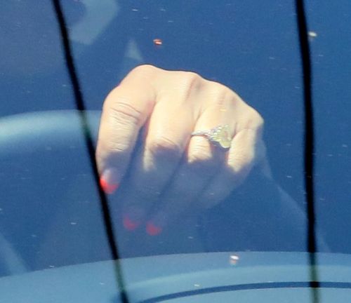 短剧闪婚成宠首富大佬爱上我免费在线观看_闪婚成瘾大佬甜妻宠上天相关小说全文免费阅读--第1张