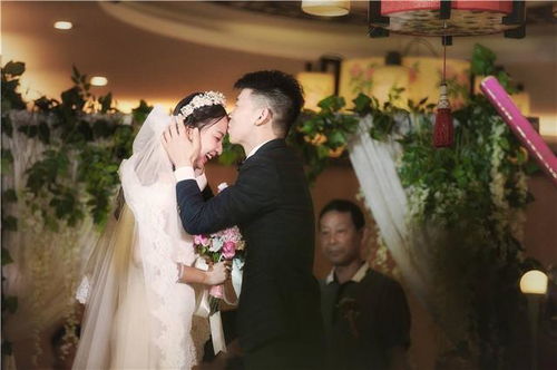 短剧结婚当天新郎重生了结婚一百零一次免费在线观看_结果当天新郎坠楼最新消息--第1张