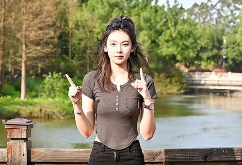 短剧美女校花的风水大天师免费在线观看的简单介绍--第1张
