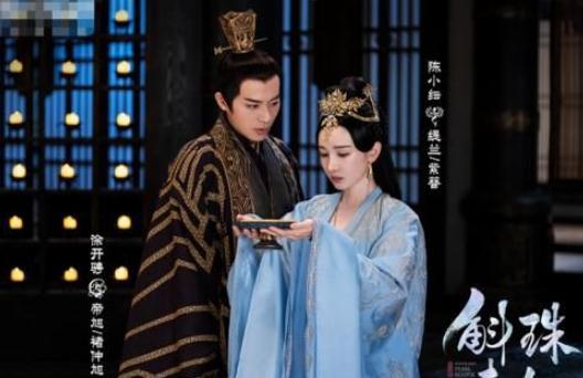 短剧错嫁王妃王爷的心尖宠免费在线观看_错嫁王妃的傻王爷--第1张