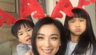 短剧养娃六岁半，豪门亲爹竟上门求婚首富宠上天，腹黑萌娃六岁半了闪婚蜜恋进行时免费在线观看--第1张