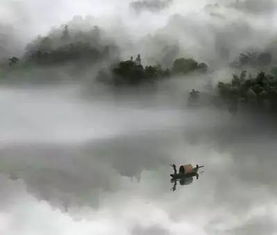 短剧轻舟已过万重山穿越剧免费在线观看_轻舟已过万重山是哪一首诗?--第1张