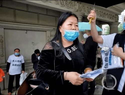 短剧夫人死后江总他疯了免费在线观看--第1张