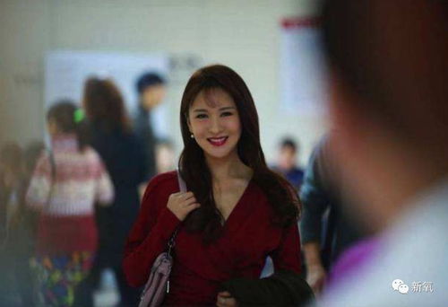 短剧下山后被美女总裁捡回家免费在线观看_下山后才知道--第1张