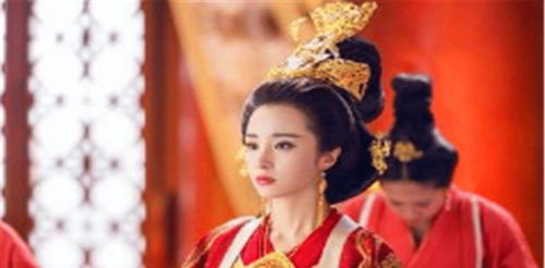 短剧皇后娘娘有点彪全集观看_播放皇后娘娘的电视剧--第1张