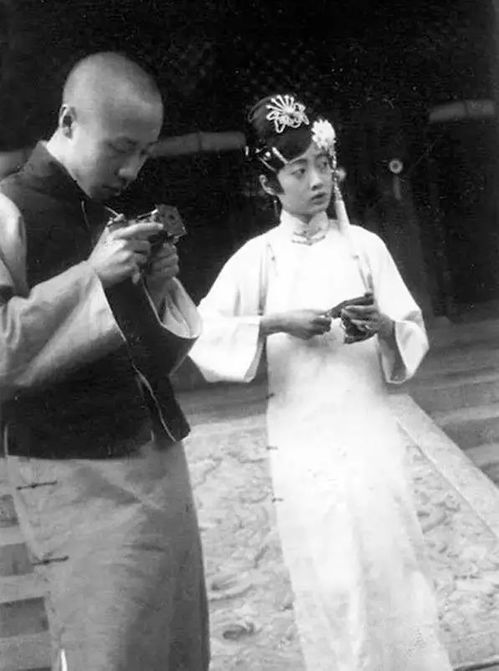 短剧末代格格之乱世奇女全集观看_末代格格儿女传奇--第1张