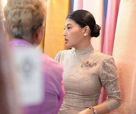 短剧离婚后千金曝光啦全集观看_离婚后重回千亿千金--第1张