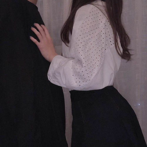 热播短剧前妻攻略：顾先生偏要宠我&远赴人间惊鸿宴免费在线观看--第1张