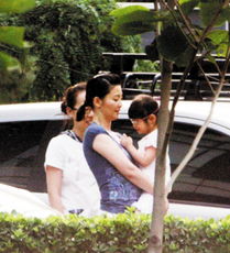 短剧身份曝光后丈母娘悔疯了我是真龙彭小芳短剧完整版 短剧身份曝光后丈母娘悔疯了！我是真龙彭小芳，短剧完整版--第1张