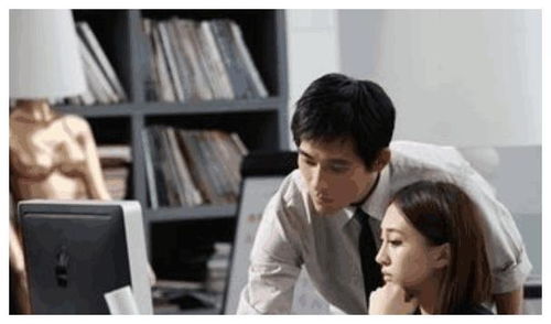 短剧离婚后前夫哭着求复合短剧完整版 离婚后前夫哭着求复合，短剧完整版--第1张
