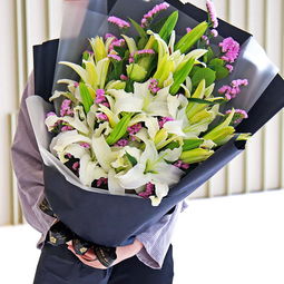 粉百合的花语和寓意 粉百合的花语和寓意--第1张