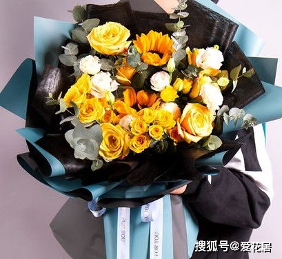 7朵黄玫瑰的花语是什么意思 七朵黄玫瑰的花语--第1张