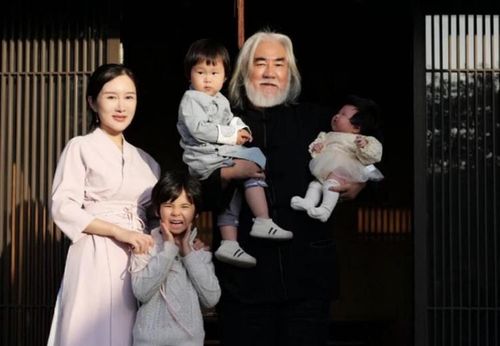 热播短剧陆少的霸爱小娇妻全集完整版在线观看 热播短剧陆少的霸爱小娇妻全集完整版在线观看--第1张