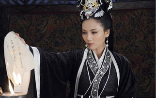 热播短剧被渣后皇帝替我来虐渣捡来的老公是皇帝我的君主大人全集完整版在线观看 热播短剧我的君主大人全集完整版在线观看--第1张