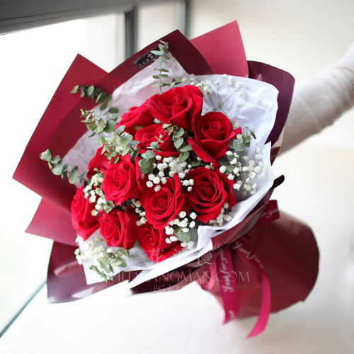 11朵红玫瑰花束寓意 11朵红玫瑰花束寓意——爱的独特诠释与永恒承诺--第1张