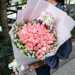 男人送女人11朵粉色玫瑰 男人送女人11朵粉色玫瑰，浪漫的表白与情感的升华--第1张