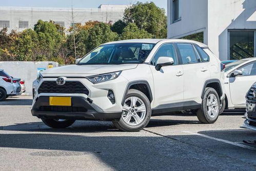 丰田16万左右的车图片及价格_16万丰田suv--第1张