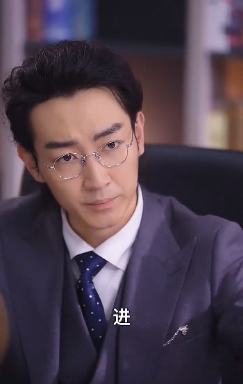  热播短剧前妻太撩人傅总追疯了，在线免费观看全集！，傅总追妻火葬场，前妻撩人，我追疯了！--第1张