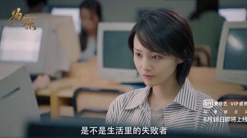  热播短剧今晚富婆点了我的钟，富婆与我的浪漫邂逅，今晚的钟声为你而响--第1张