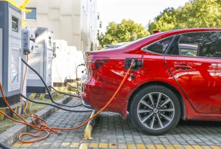 续航1000公里的纯电动汽车_续航里程最长的电动汽车--第1张