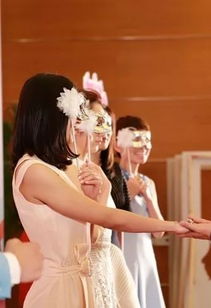  热播短剧不期而遇爱上你在线免费观看全集——浪漫邂逅，甜蜜爱情故事，不期而遇爱上你，浪漫邂逅，甜蜜爱情故事在线免费观看全集--第1张