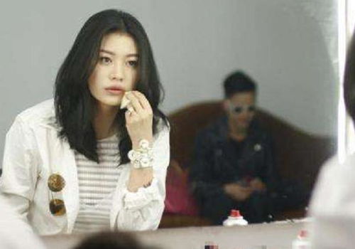  短剧前妻再见游雅全集观看，李可馨赵琪琪的情感纠葛--第1张