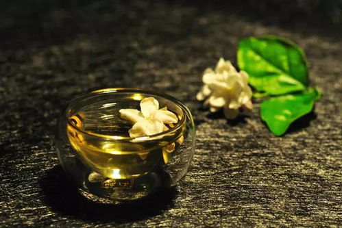  茉莉花茶图片，品味茶香，感受自然之美--第1张