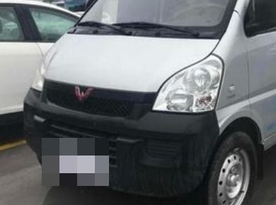 二手双排小货车2万左右图片_五菱货车双排加长3米价格及图片--第1张