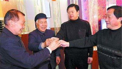  短剧豪门女保镖全集，一场豪门家族的恩怨情仇，豪门女保镖恩怨情仇全集--第1张