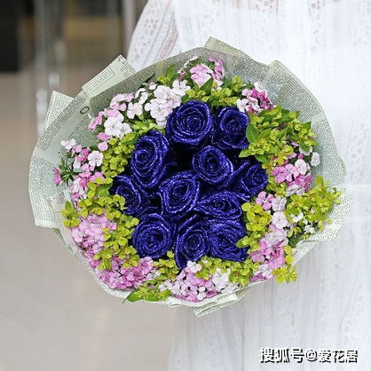  蓝色妖姬烟多少钱一包，蓝色妖姬烟多少钱一包，蓝色妖姬烟售价为18元一包。--第1张