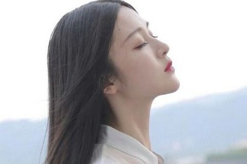 红尘孤影