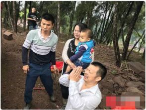  短剧跪在女儿坟前忏悔我重生了全集观看--第1张