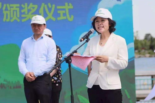  大叶榕水草——自然之美与生态平衡的和谐之舞--第1张