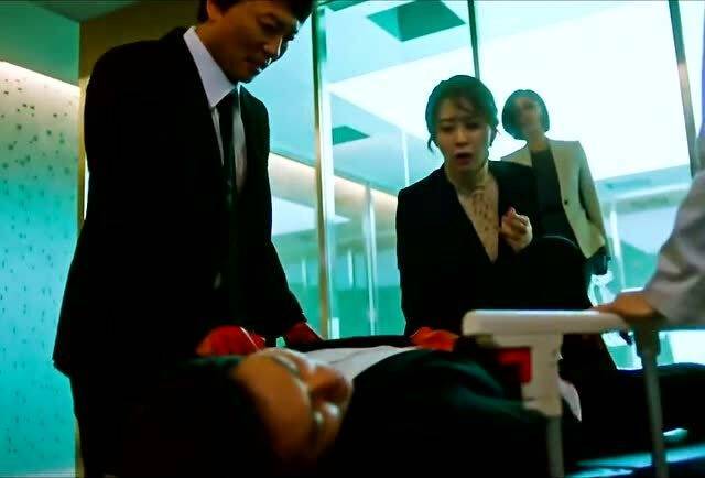 短剧爱上我的男保镖全集观看--第1张