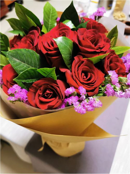  同城订花送花，同城订花，让鲜花为您的她送上门的浪漫选择--第1张