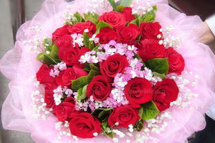  ，21朵红玫瑰花代表什么意思，21朵红玫瑰花代表21克灵魂之爱或深爱。--第1张