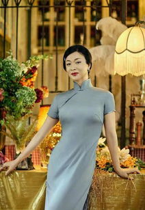  短剧风华正茂，遇见你亿万新娘总裁的天降辣妻全集观看--第1张